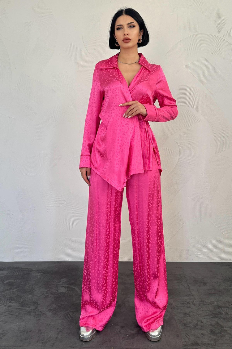 Pink Jacquard Piping Set