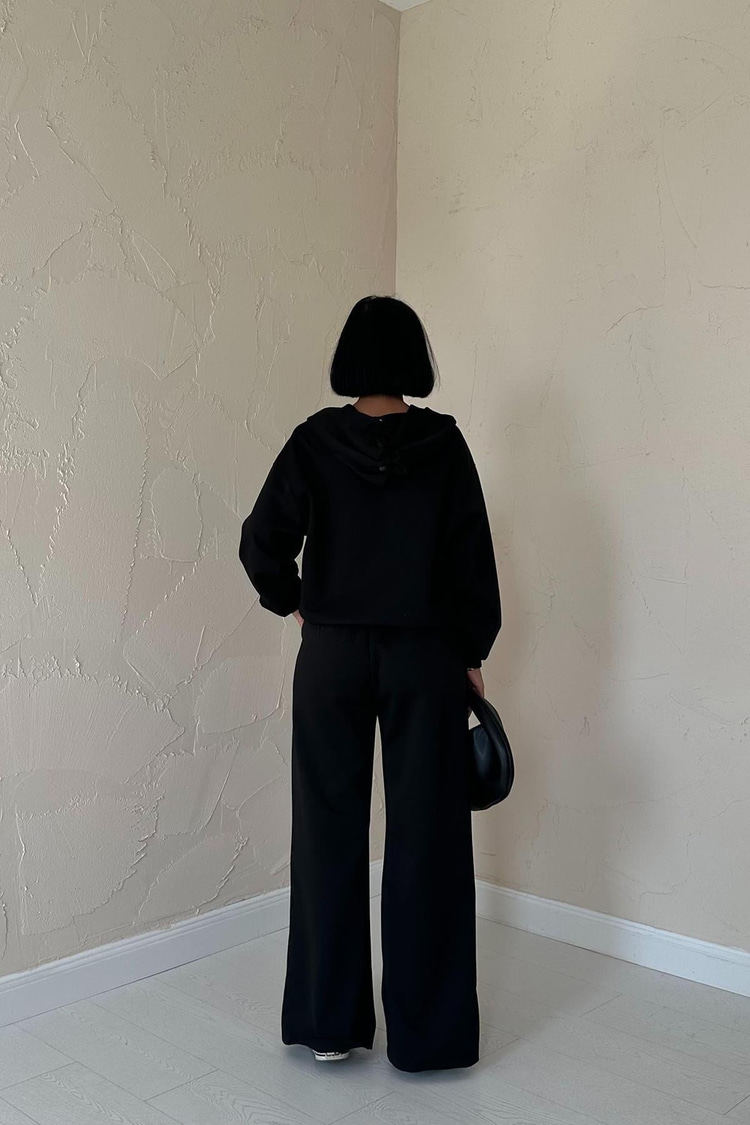 Black Jacket And Trousers Set With Elastic Waist