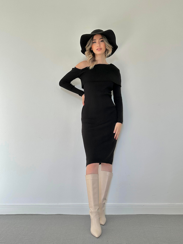 Black Off-Shoulder Mini Knit Dress