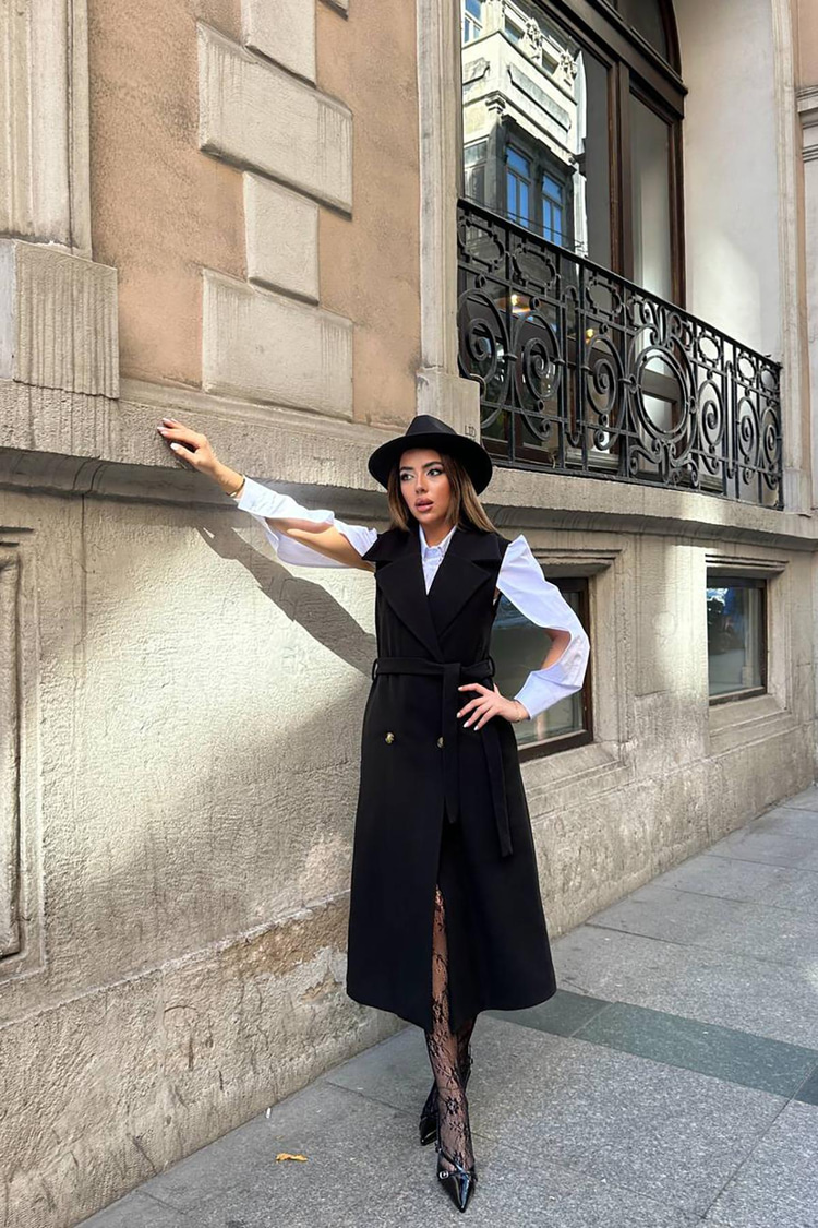 Black Sleeveless Cashmere WomenS Coat