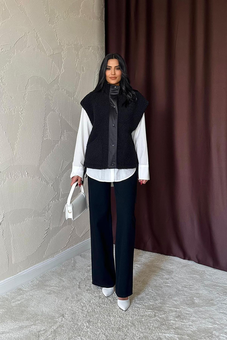 Toptan Siyah Yanları Bağlı Yelek