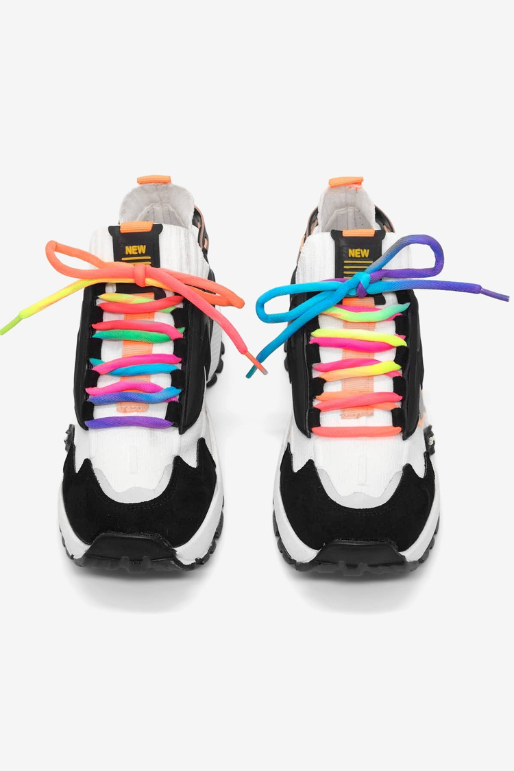 Rahat Kalıp Renkli Lastik Boğazlı Bağcıklı Sneaker Kadın Siyah Beyaz Sneaker TBTDYZ1903