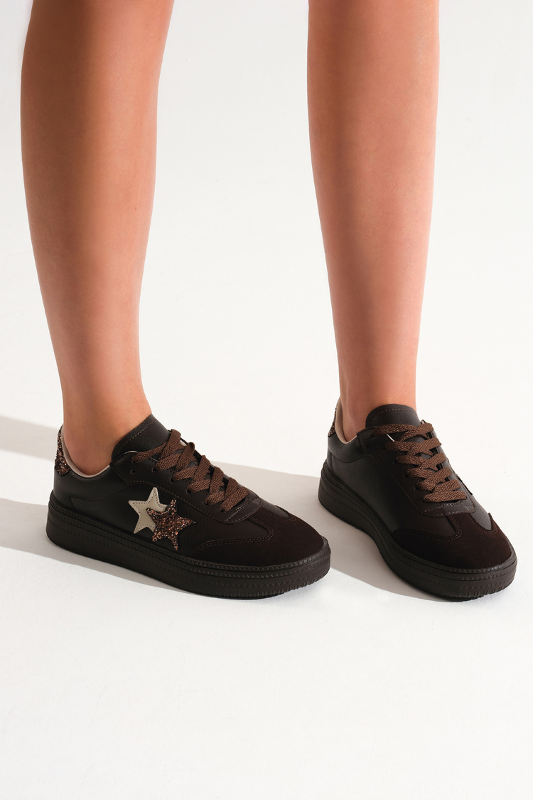 Rahat Kalıp Yarım Yıldız Desenli Sneaker Kadın Kahve Sneaker TBZER050