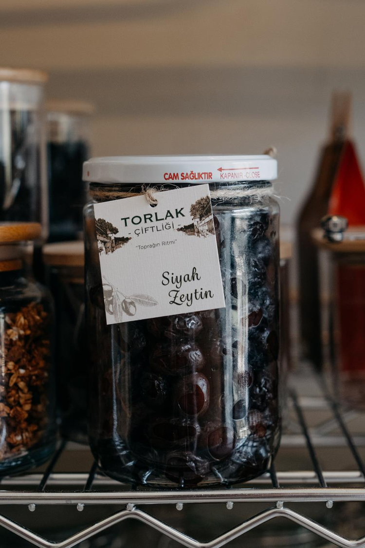 Torlak Çiftliği Siyah Zeytin