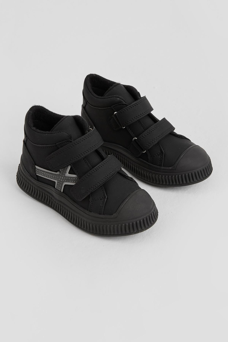 Esnek Termo Taban Çift Cırtlı Şerit Desenli Çocuk Unisex Siyah Spor Kısa Bot TBRZN015