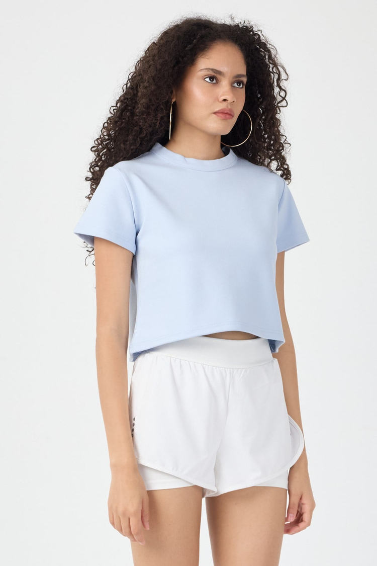 Normal Kalıp Çelik Interlook Kumaş T-Shirt Kadın Açık Mavi T-sHİRT TBTSHRT030
