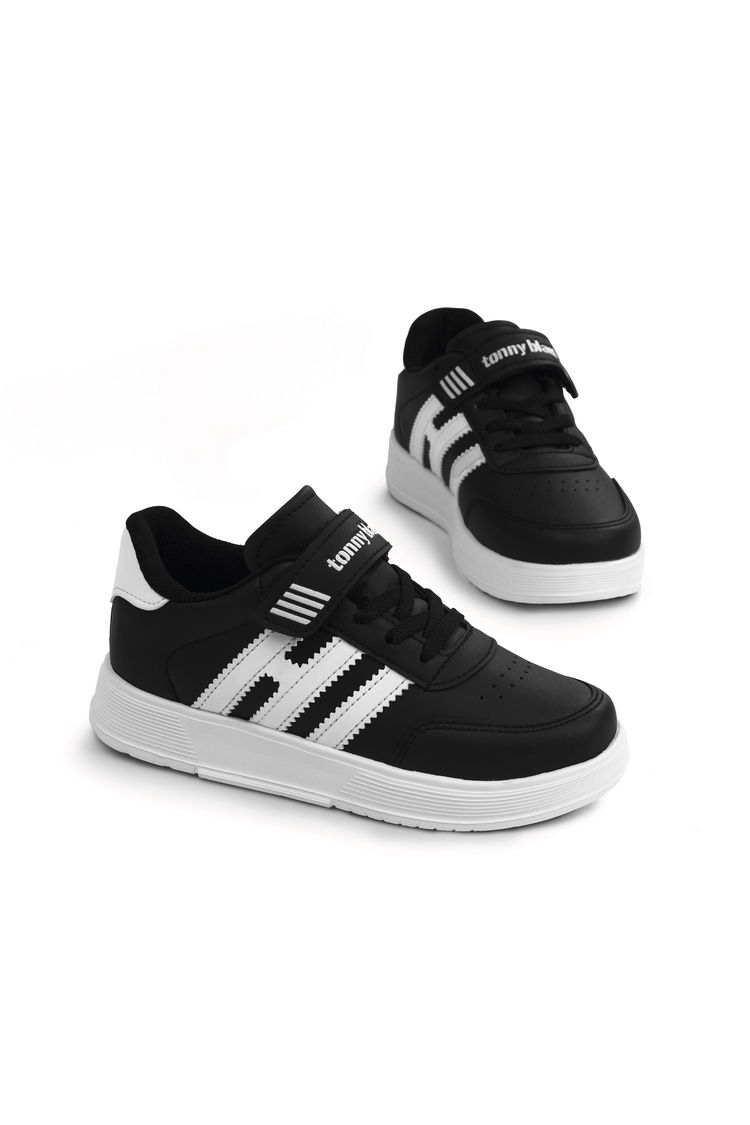 Rahat Kalıp Düz Hafif  Tabanlı Sneaker Çocuk Unisex Siyah Beyaz Sneaker TBÖZC1903