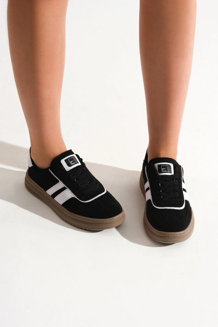 Rahat Kalıp Kaymaz Taban Sneaker Kadın Siyah Beyaz Sneaker TBTYLDZ010