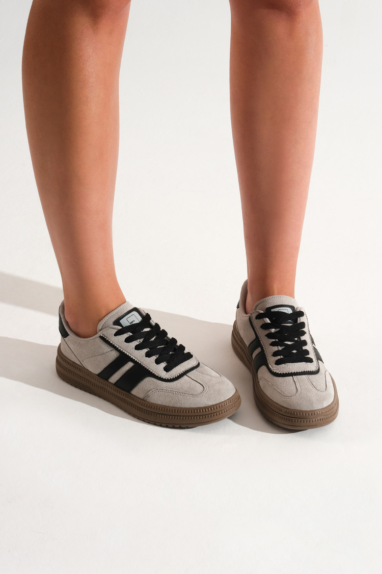 Rahat Kalıp Kaymaz Taban Sneaker Kadın Buz Siyah Sneaker TBTYLDZ010