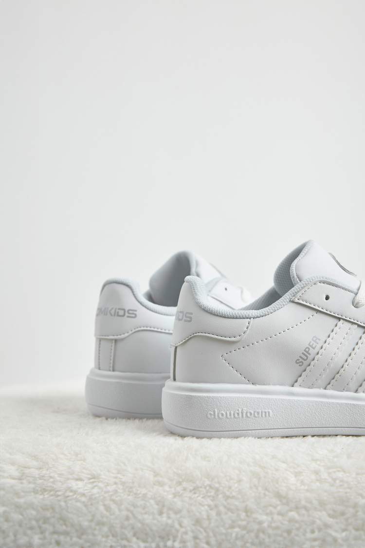 Rahat Kalıp Nefes Alabilen Bağcıklı Sneaker Çocuk Unisex Beyaz Sneaker TBTMKD070