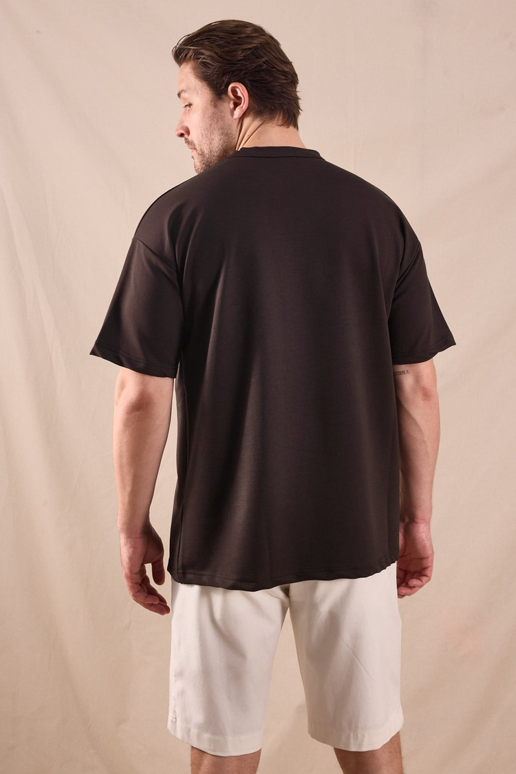 Rahat Kalıp Oversize Kesim T-Shirt Erkek Acı Kahve T-Shirt TBTSHRT020