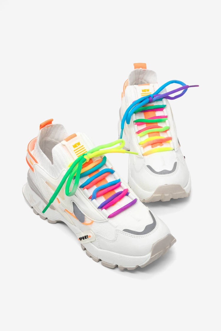 Rahat Kalıp Renkli Lastik Boğazlı Bağcıklı Sneaker Kadın Beyaz Sneaker TBTDYZ1903