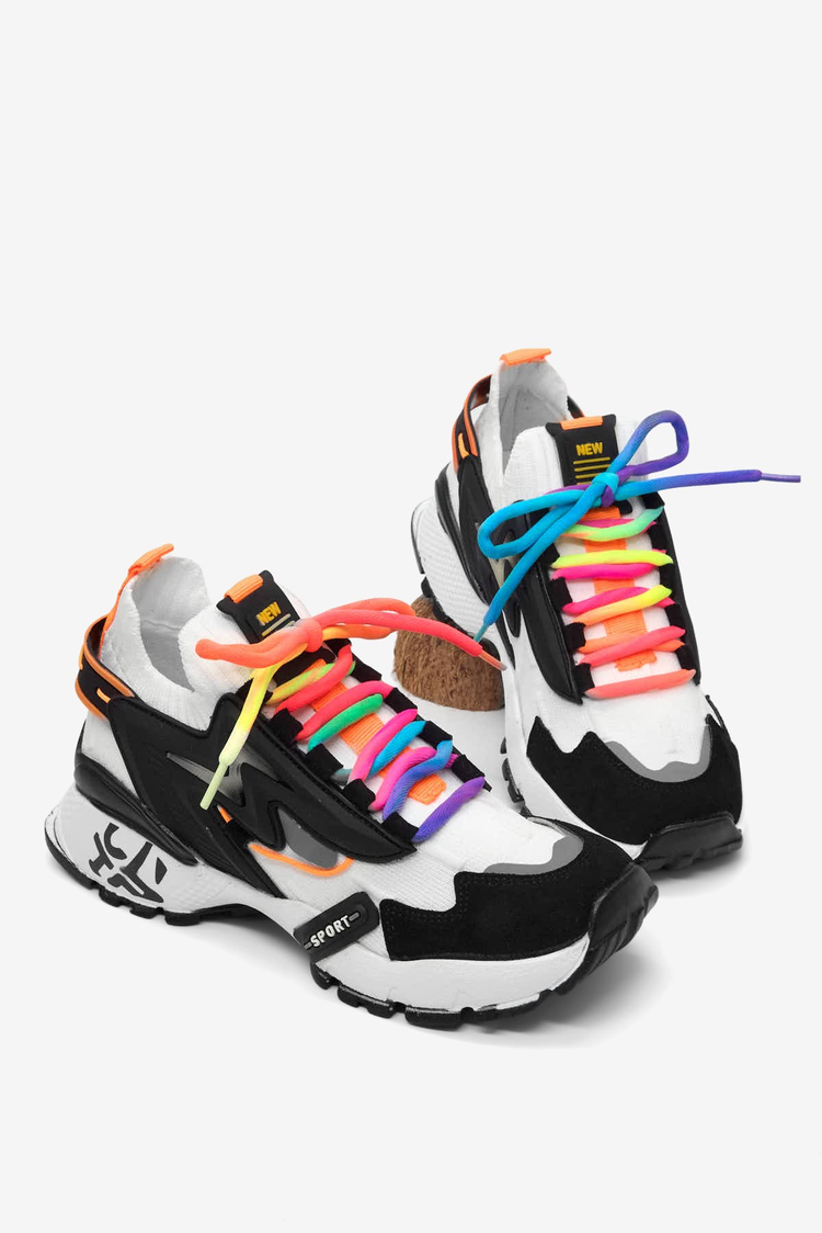Rahat Kalıp Renkli Lastik Boğazlı Bağcıklı Sneaker Kadın Siyah Beyaz Sneaker TBTDYZ1903