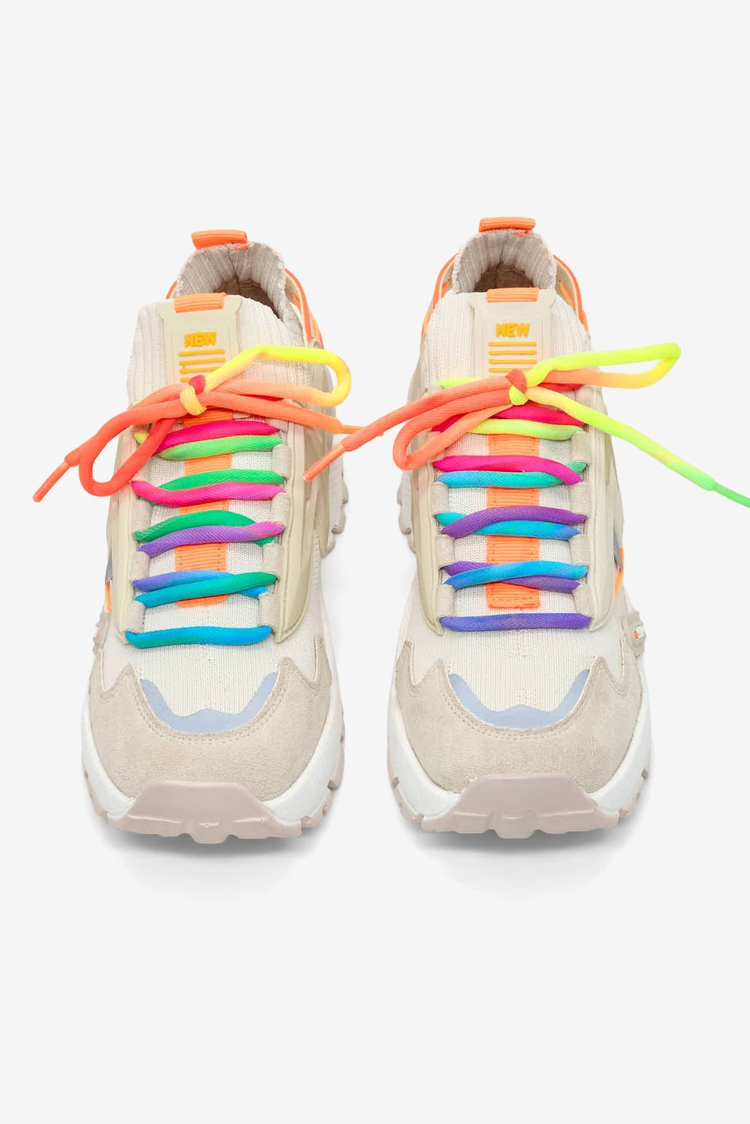 Rahat Kalıp Renkli Lastik Boğazlı Bağcıklı Sneaker Kadın Bej Sneaker TBTDYZ1903