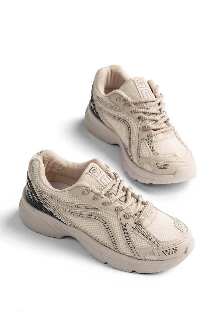 Termo Taban Konforlu Bağcıklı Sneaker Kadın Bej Sneaker TBTÖZF005