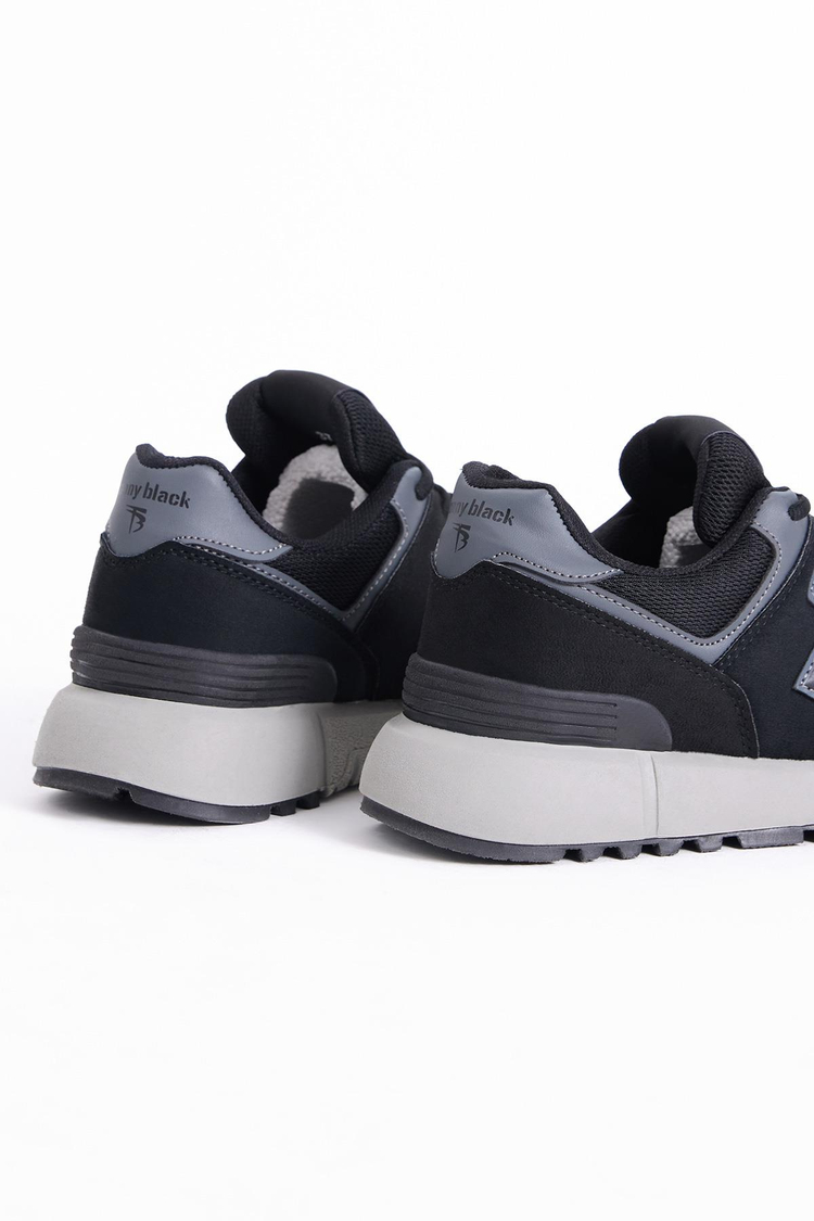 Unisex Siyah Kaymaz Eva Taban Bağcıklı Sneaker