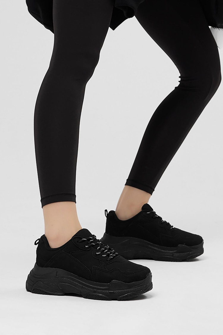 Yüksek Taban Bağcıklı Kadın Siyah Süet Spor Ayakkabı BLS-Q-1