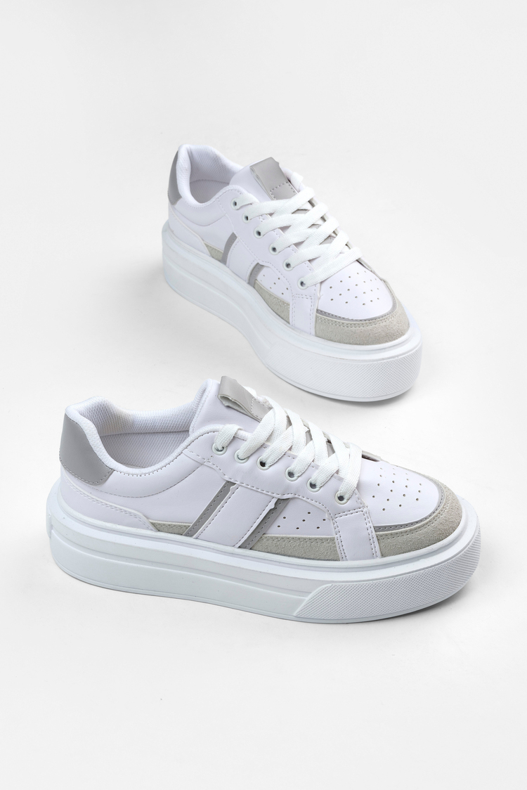 Yüksek Tabanlı Rahat Bağcıklı Sneaker Kadın Beyaz Sneaker TBFTH1903
