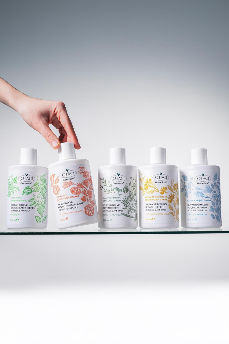 ONARICI & GÜÇLENDIRICI BAKIM - BALKABAGI VE BITKISEL KERATIN IÇEREN BITKISEL SAMPUAN