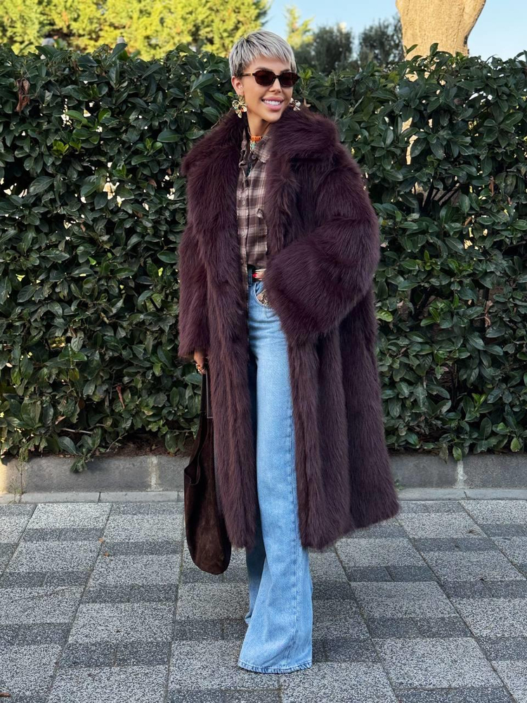 LIGHT BLUE WIDE-LEG DENIM PANTS