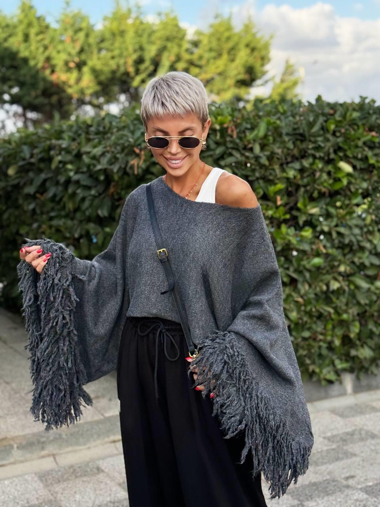 ANTHRACITE FRINGED KNIT PONCHO