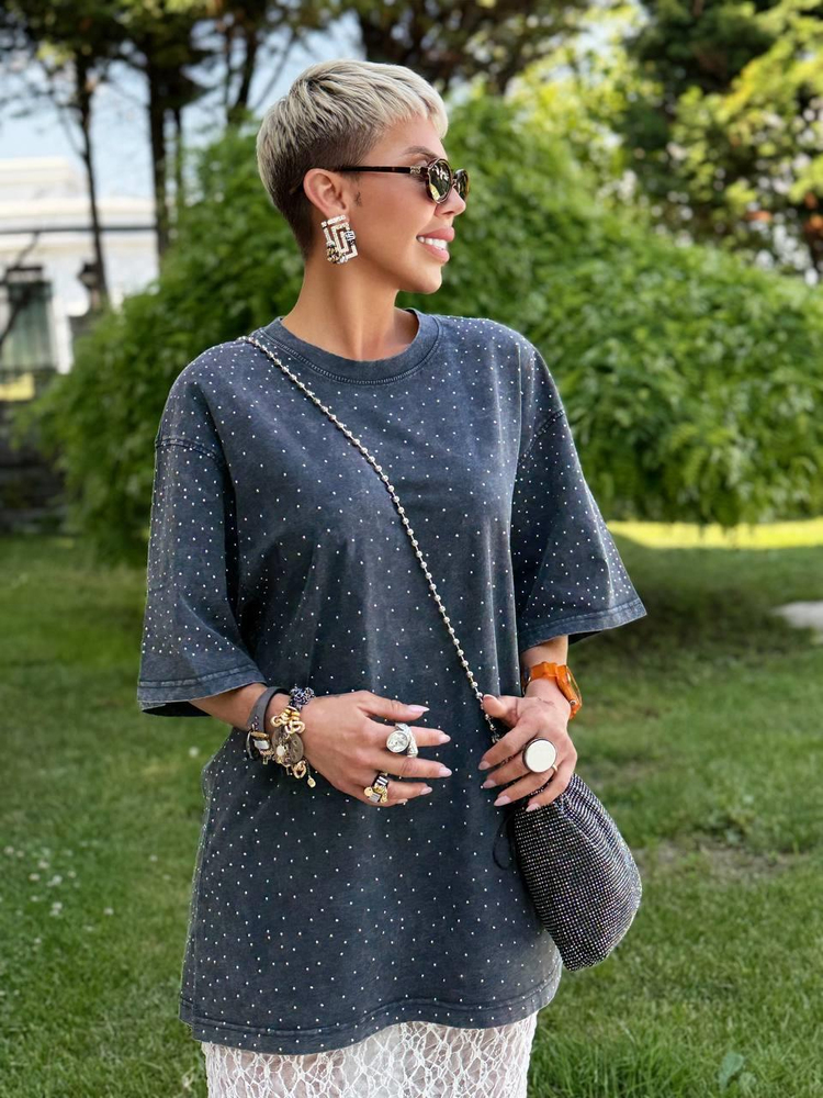 ANTHRACITE STONE-EMBELLISHED OVERSIZE PREMIUM T-SHIRT