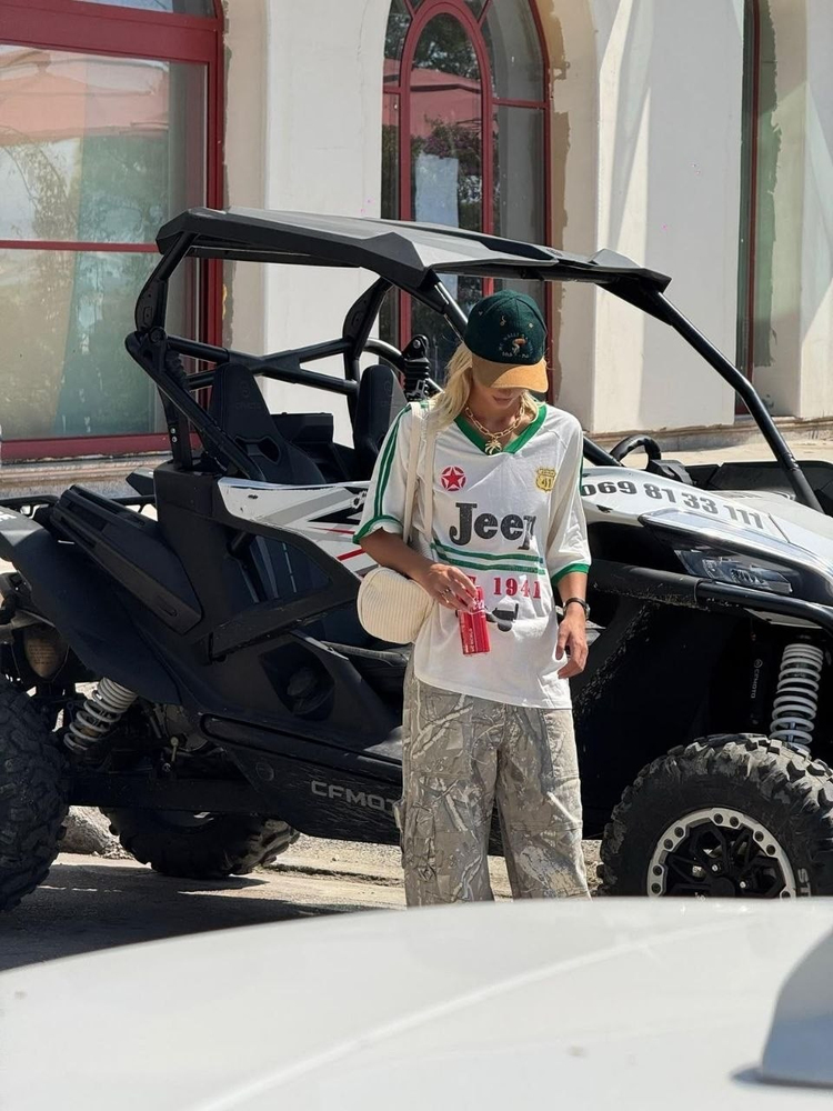 Beyaz Jeep Yazılı Oversıze Tshırt