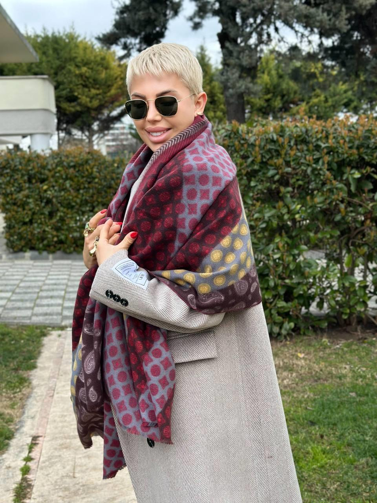 BURGUNDY MIXED-PATTERN THICK SCARF