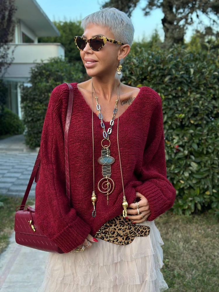 BURGUNDY WOOL-BLEND SWEATER WITH RUCHED SLEEVES