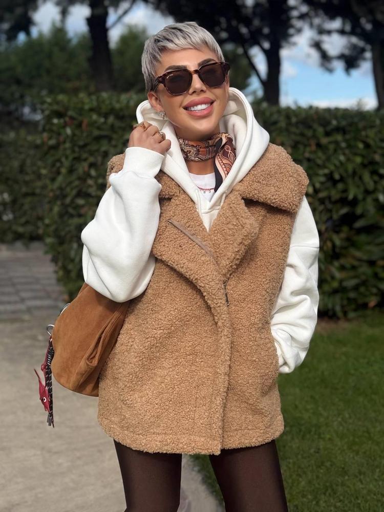 CAMEL BIKER TEDDY VEST