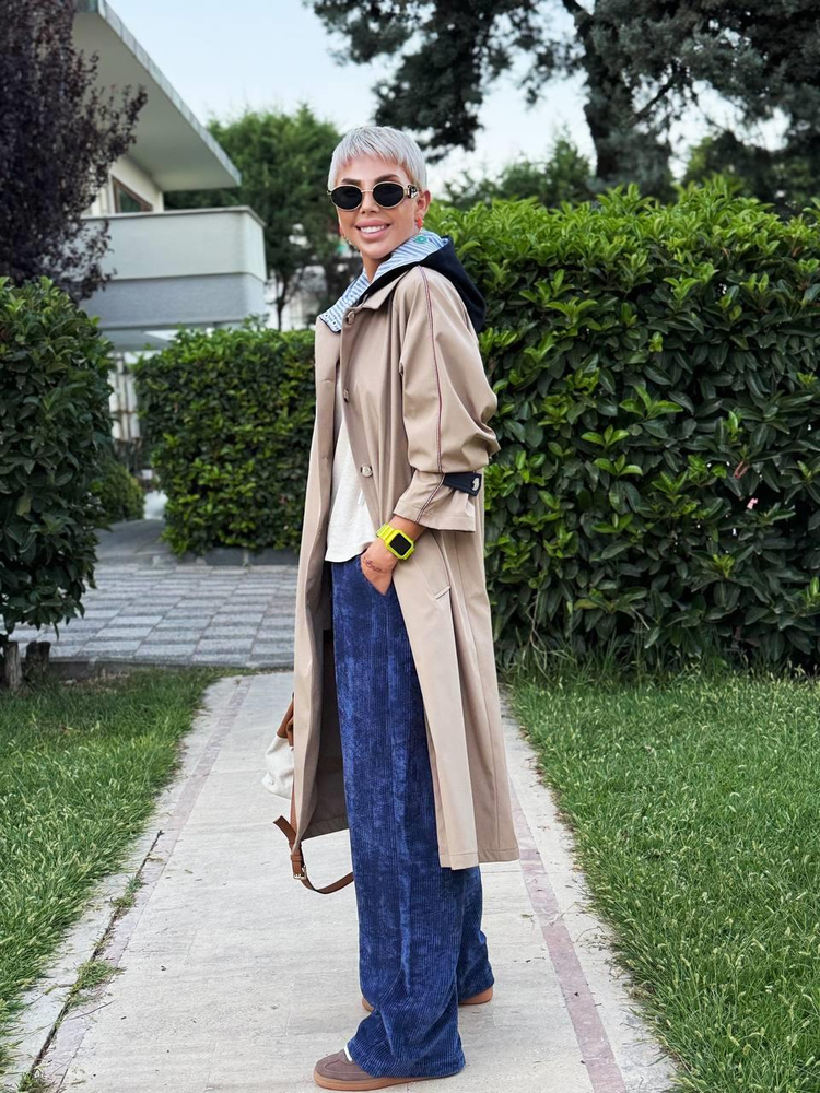 CAMEL LONG TRENCH COAT WITH HOOD DETAIL