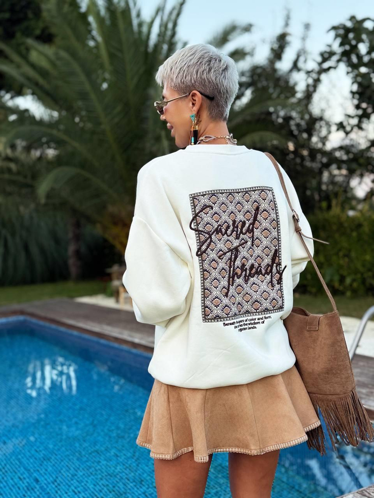 ECRU “SACRED THREADS” BACK-DETAIL SWEATSHIRT