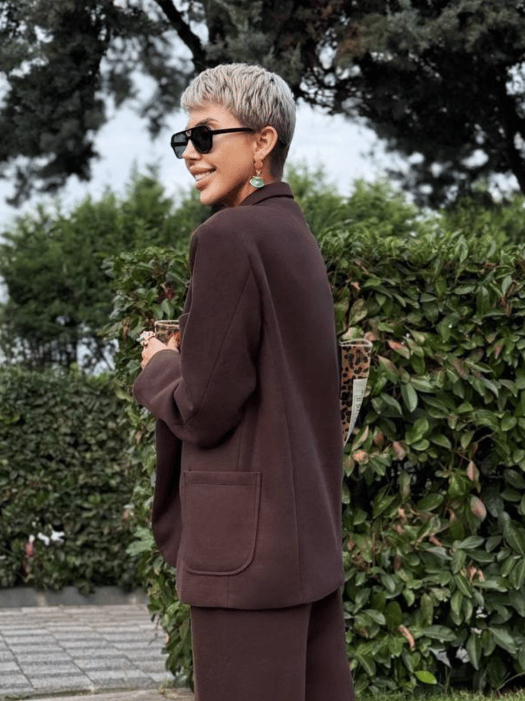 BROWN KNIT JACKET WITH POCKETS