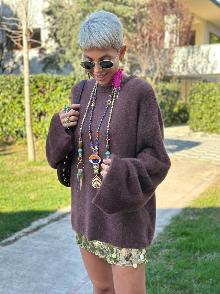 BROWN SOFT KNIT SWEATER