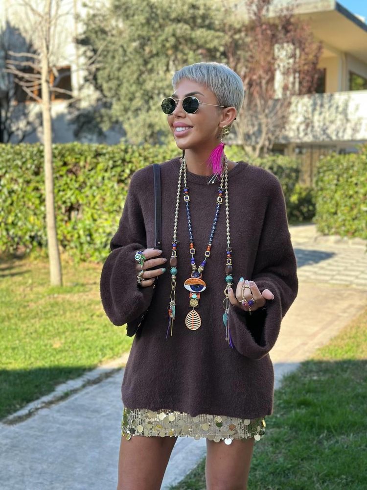 BROWN SOFT KNIT SWEATER