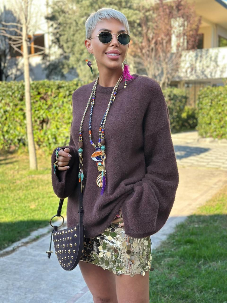 BROWN SOFT KNIT SWEATER