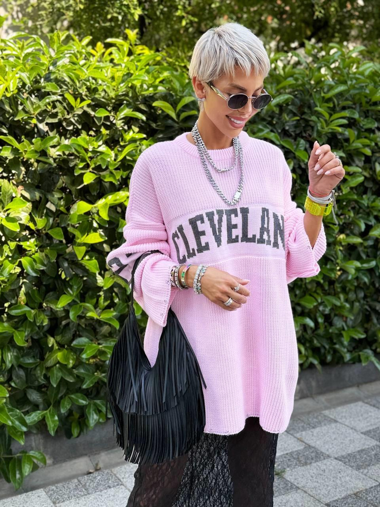 PINK CLEVELAND OVERSIZE KNIT SWEATER
