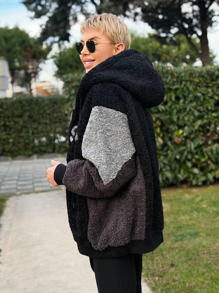 BLACK HOODED COLLAGE TEDDY JACKET