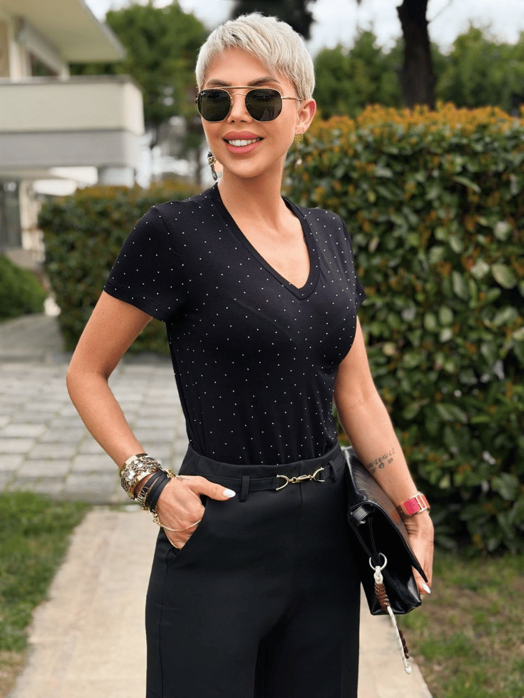 SİYAH V YAKA TAŞLI MODAL TSHIRT