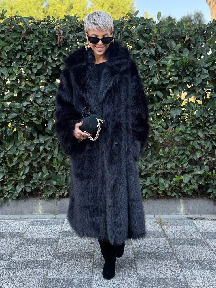 BLACK COLLARED LONG FAUX FUR COAT