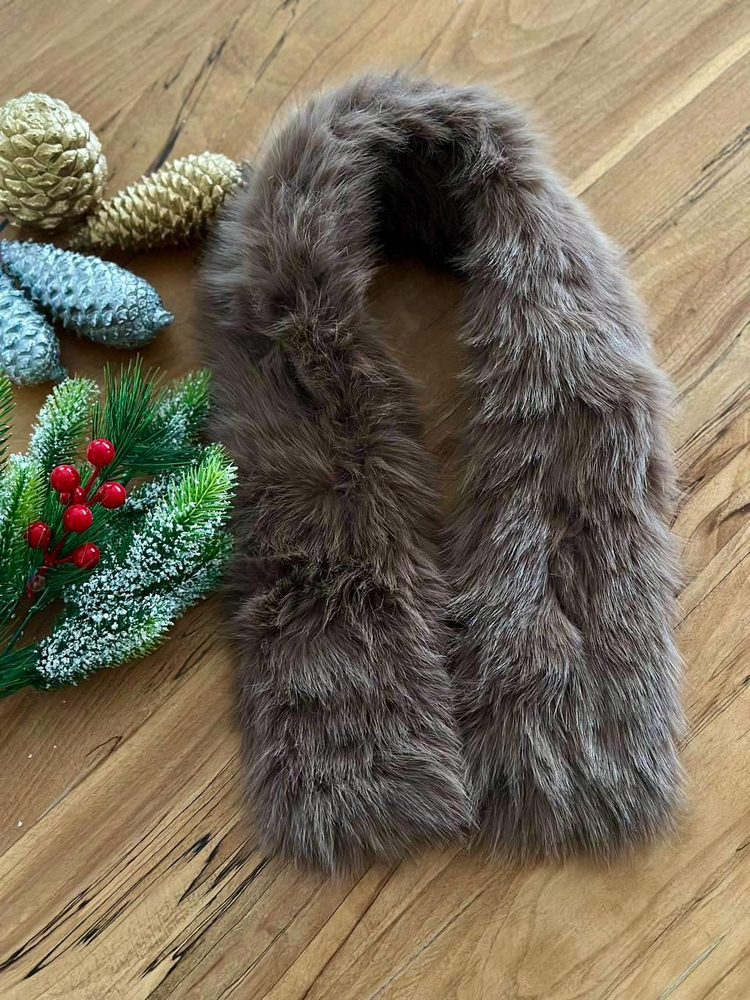 **TAUPE MNG-STYLE FAUX FUR NECK WARMER**