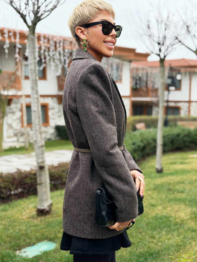 VİZON RENK ÇİZGİ DETAY KEMERLİ BLAZER CEKET