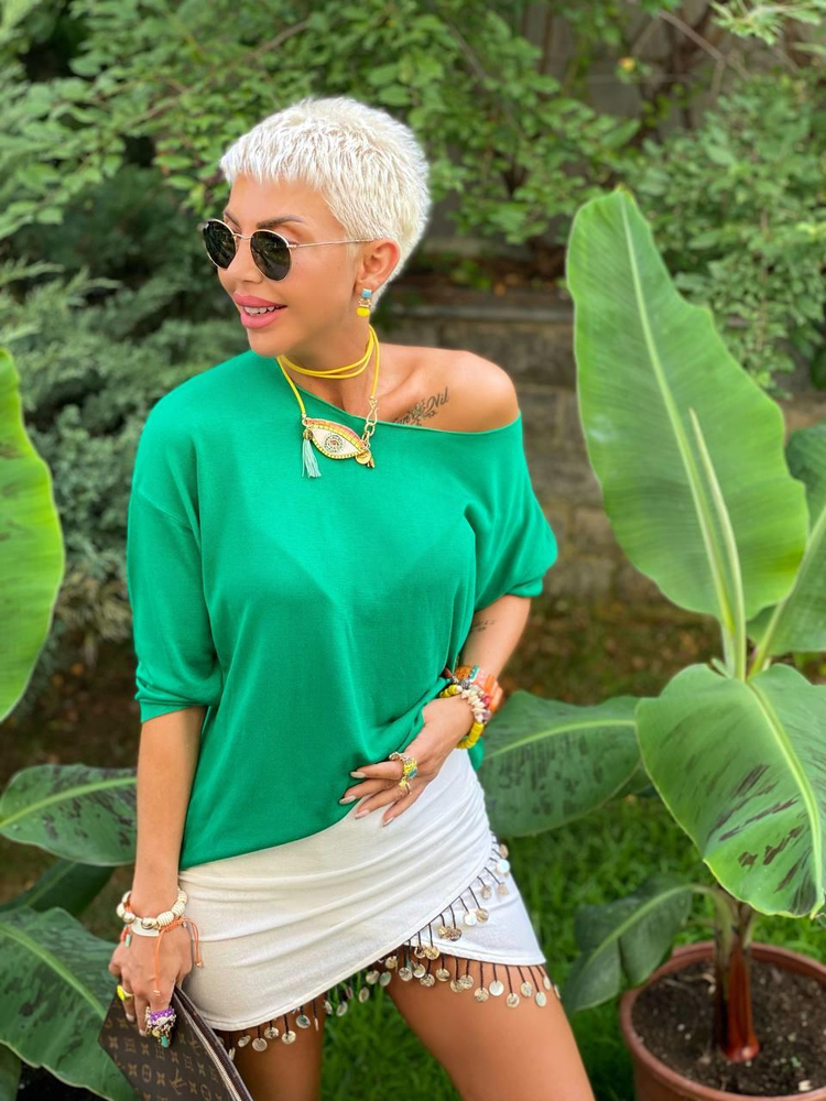 EMERALD GREEN BOAT-NECK MERCERIZED BLOUSE