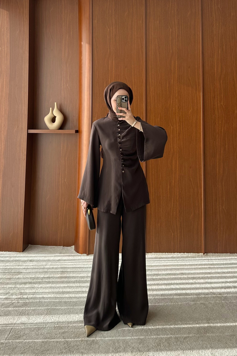 Büzgü Model Pantolonlu Takım - KAHVE