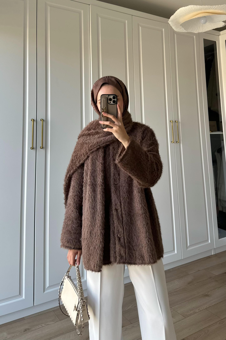 Lilas Atkı Detay Tüylü Ceket - KAHVE