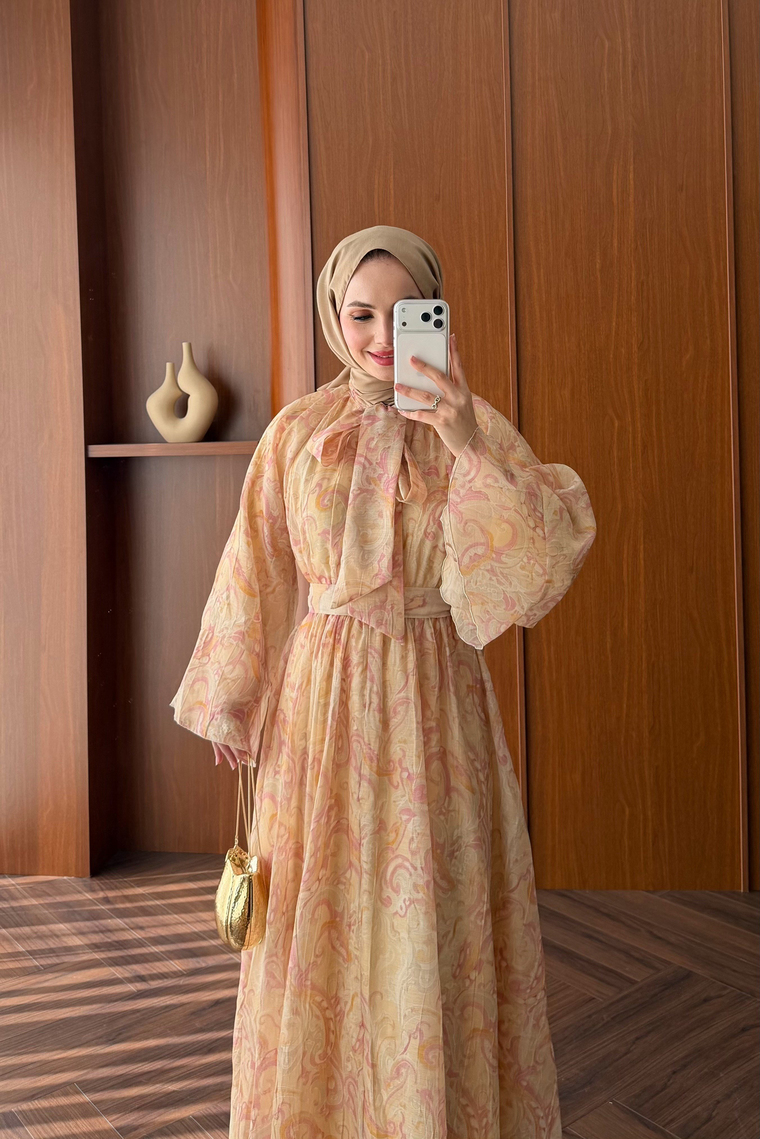 Lamia Desenli Vual Elbise - PEMBE
