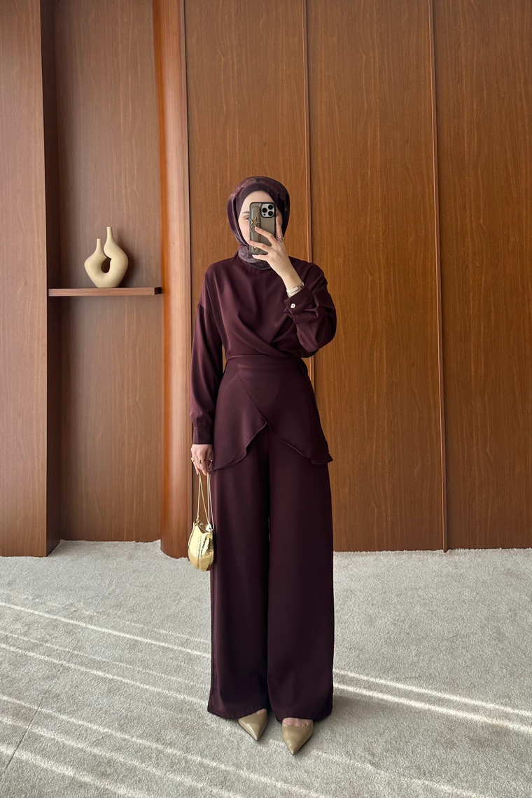 Liva Yırtmaç Detaylı Pantolon Takım - MÜRDÜM