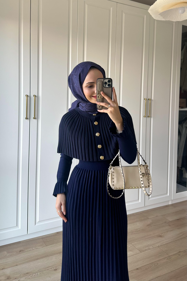 Pelerin Detay Triko Elbise - LACİVERT