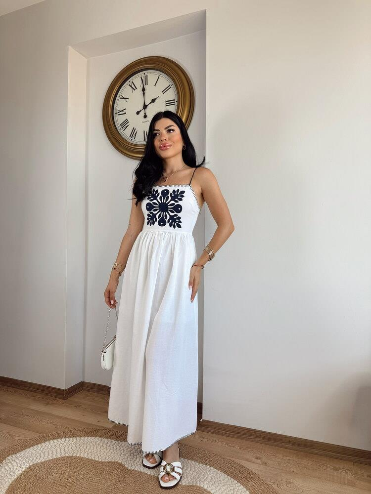 KETEN ÖNÜ NAKIŞLI ASTARLI ÇOBAN DİKİŞLİ BEYAZ ELBİSE