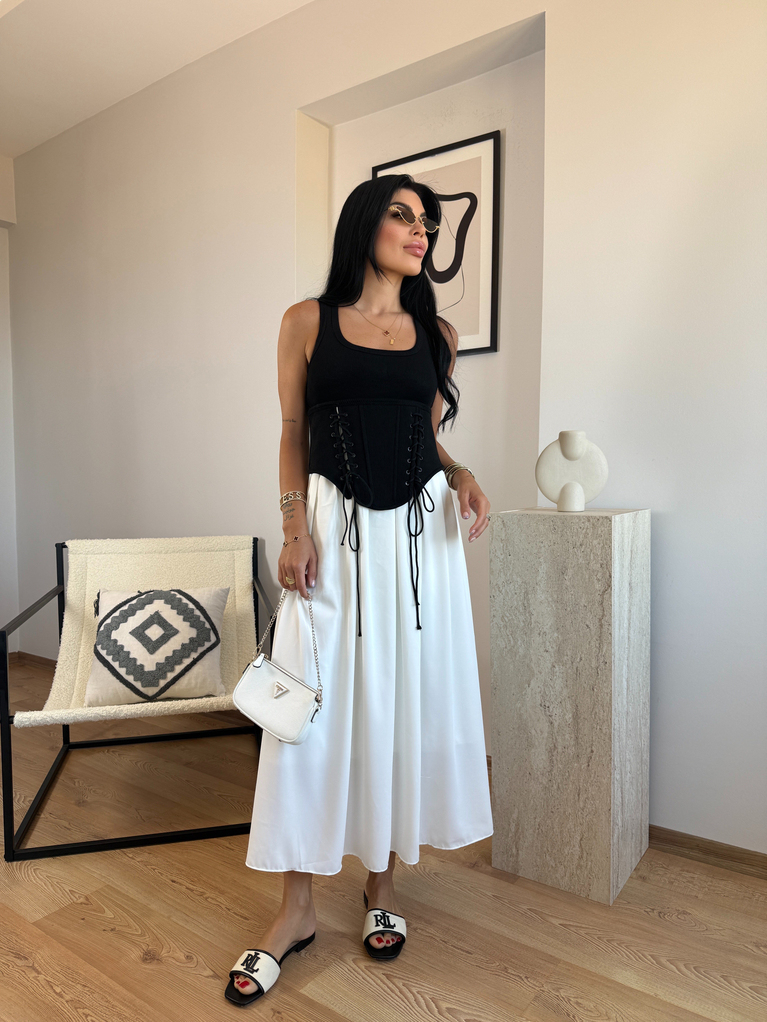 BEL SİYAH KORSE DETAYLI BEYAZ TASARIM ELBİSE